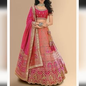 Beautiful pink Indian bridal lehenga-like new!